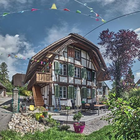 Uelis-Stoeckli-Gaestezimmer Auf Belebtem Bauernhof Mit Hotpot Und Alpakatrekking Villa Meikirch Exteriör bild